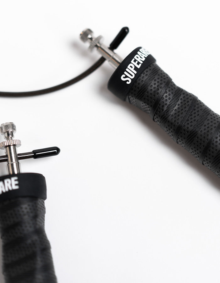 Superare Deluxe Jump Rope w/ Removable Weights - Black/Black