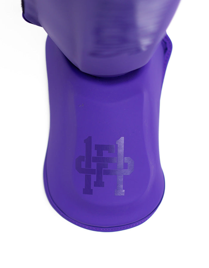 Superare V Series Muay Thai Shin Guards